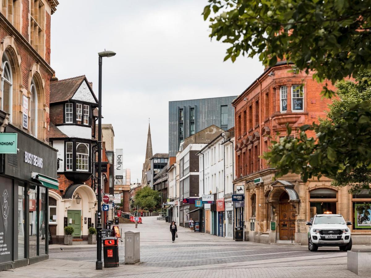 1 Bed Apartment - Redhill Central, Surrey, Gatwick #3 Eksteriør bilde