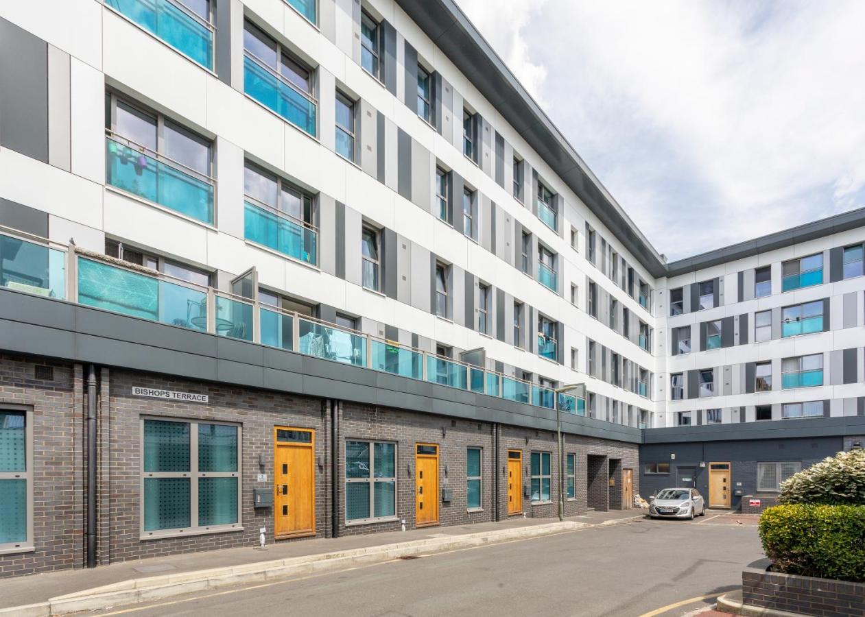 1 Bed Apartment - Redhill Central, Surrey, Gatwick #3 Eksteriør bilde