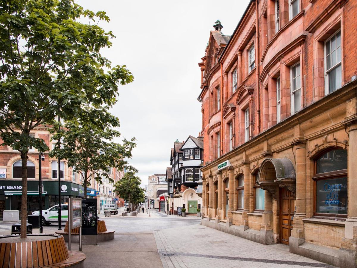 1 Bed Apartment - Redhill Central, Surrey, Gatwick #3 Eksteriør bilde